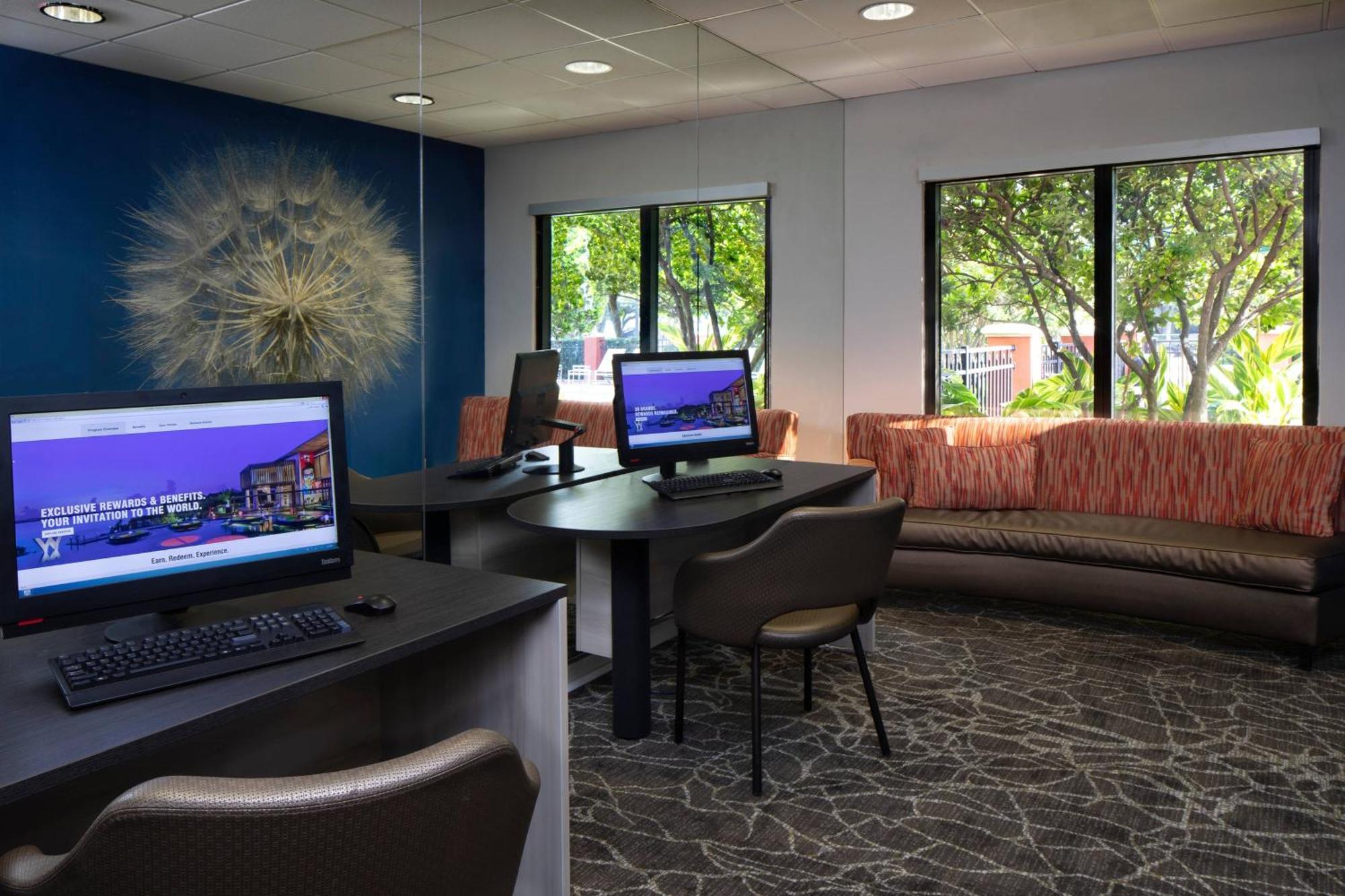 Springhill Suites By Marriott Tampa Westshore Exteriör bild