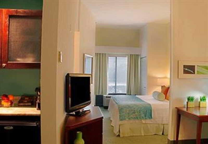 Springhill Suites By Marriott Tampa Westshore Exteriör bild