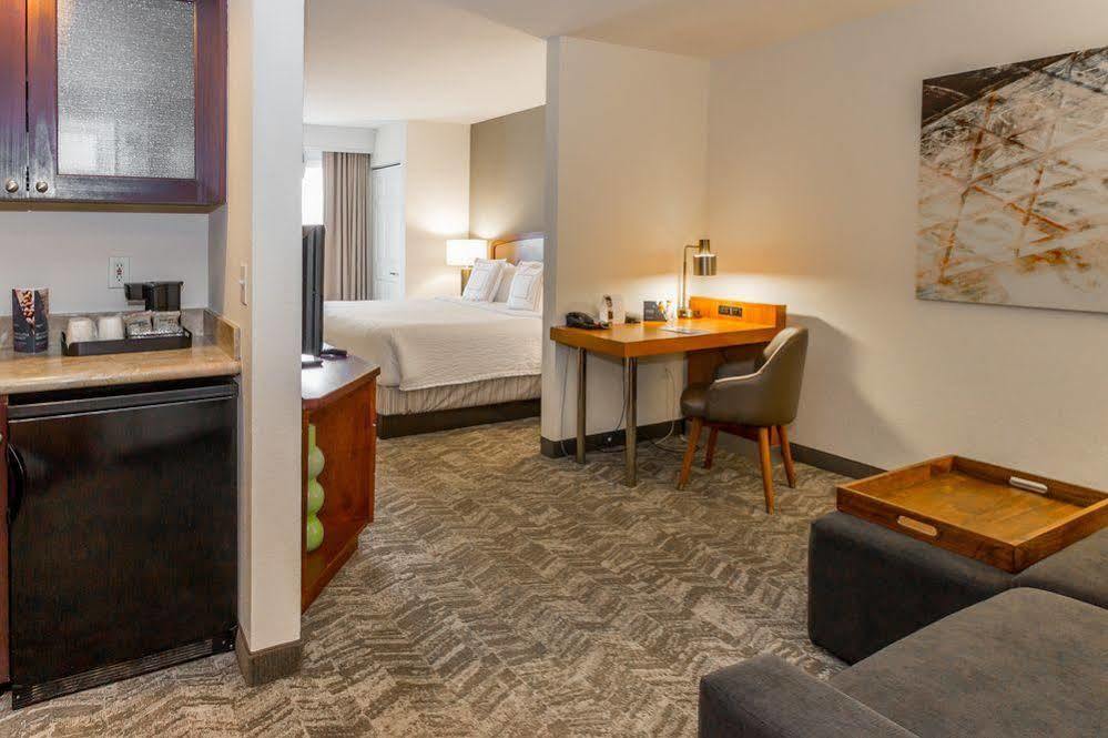 Springhill Suites By Marriott Tampa Westshore Exteriör bild